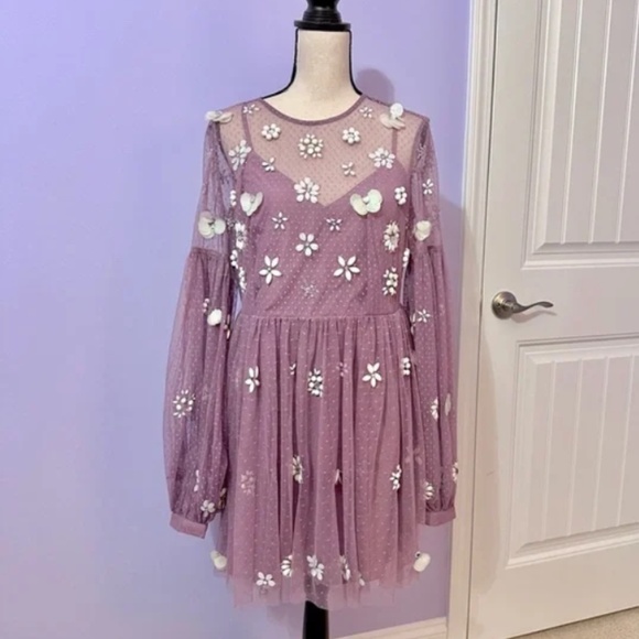 NWT ASOS Lavender Haze Daisy Festival Dress - Picture 5 of 10